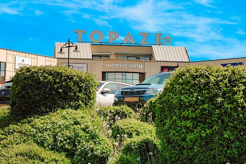 Topaze Shopping center